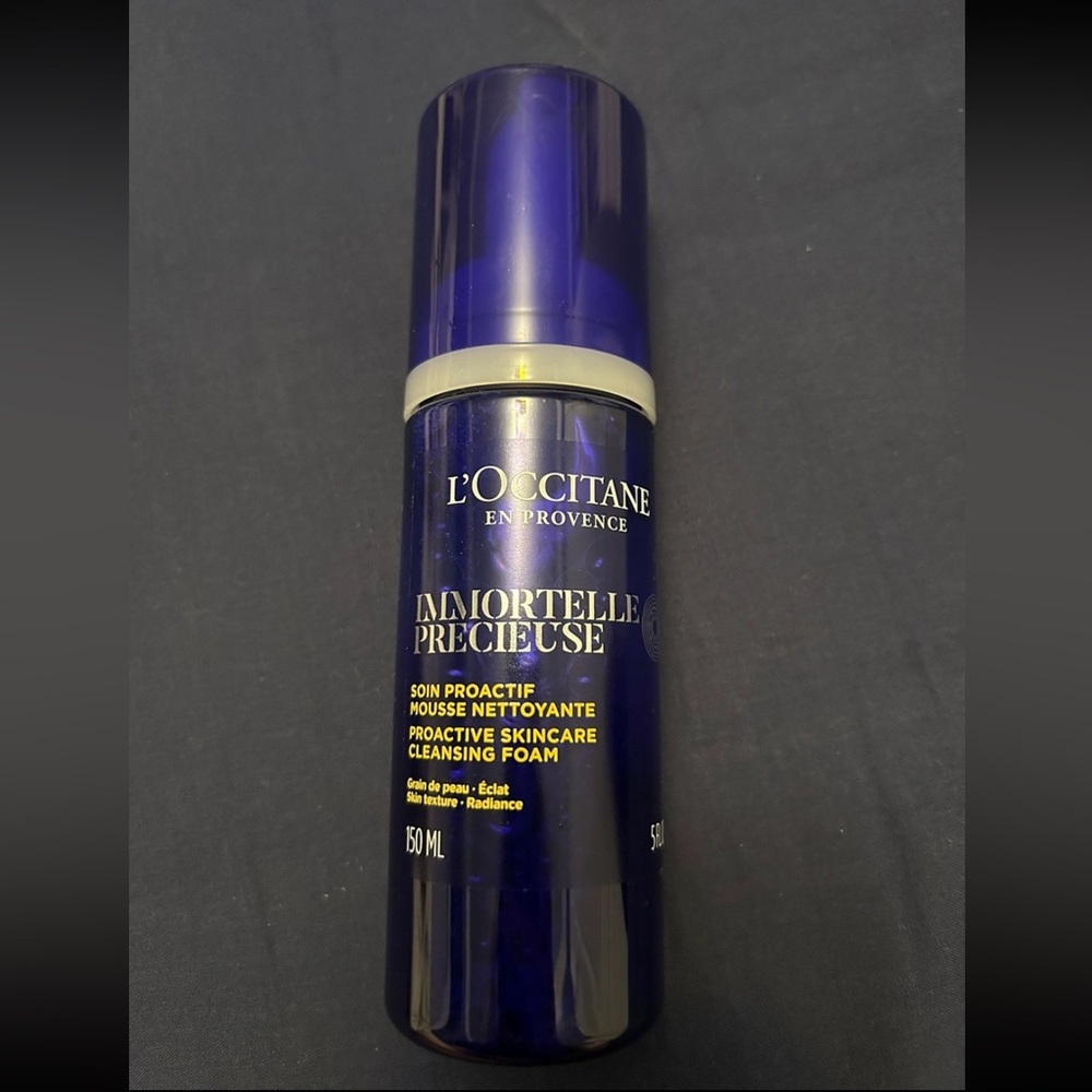 L’Occitane Immortelle Precious Cleansing Foam